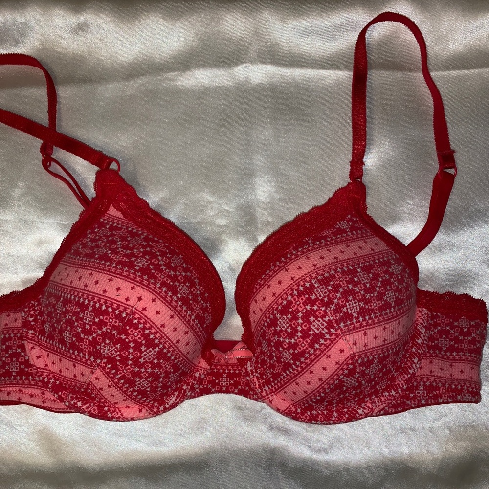 Victoria’s Secret winter thermal tee shirt bra